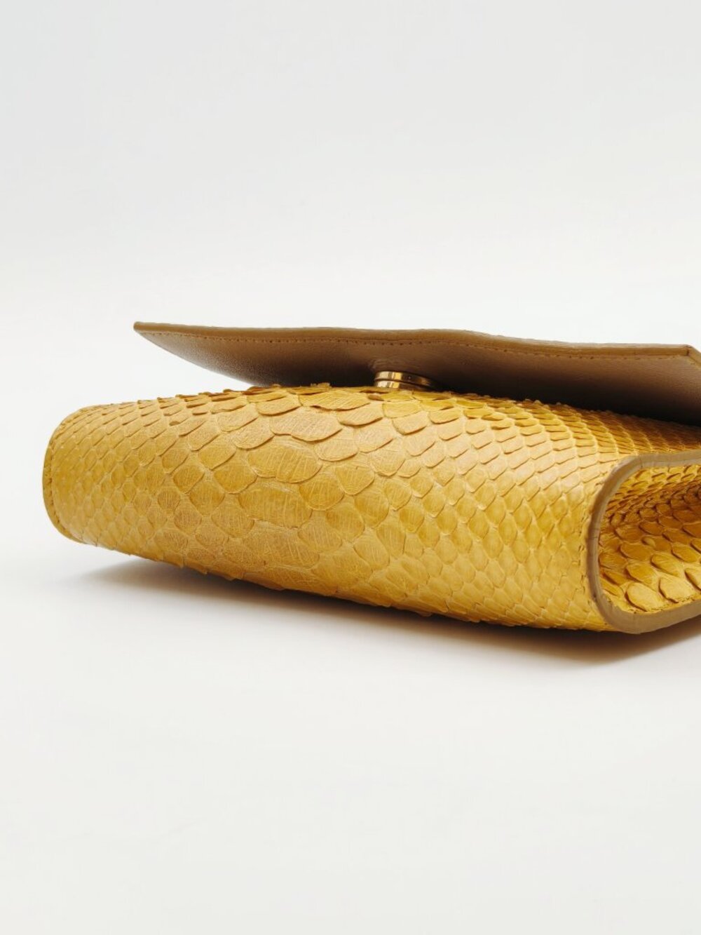 Salvatore Ferragamo Yellow Python Embossed Leather Chain Shoulder Bag Clutch - Picture 9 of 11